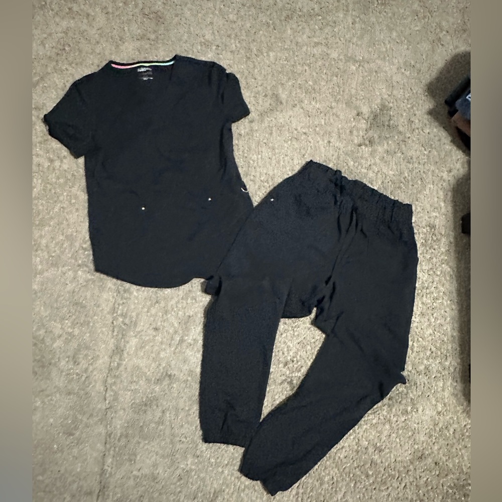ScrubStar Black Jogger Scrub Set